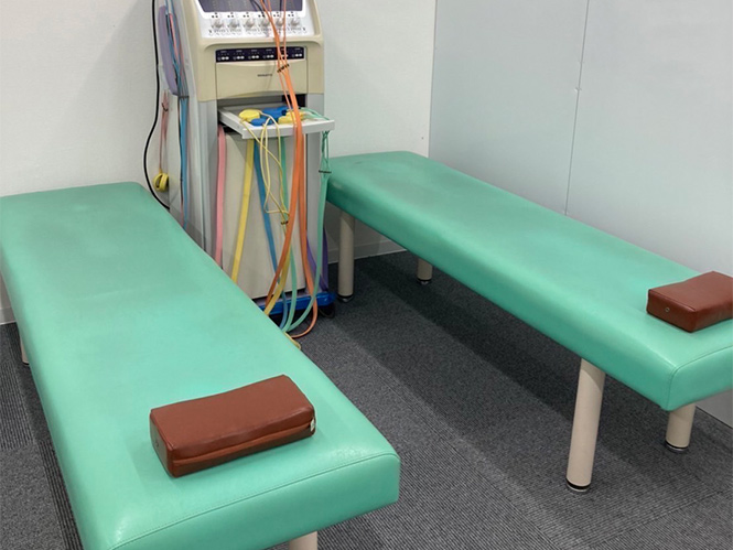 らくなる あまみ整骨院