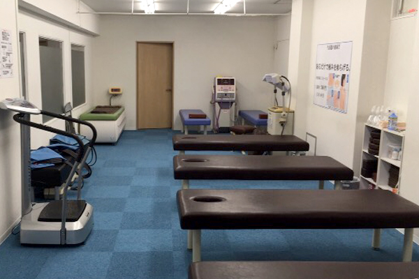 らくなる整骨院騎射場院